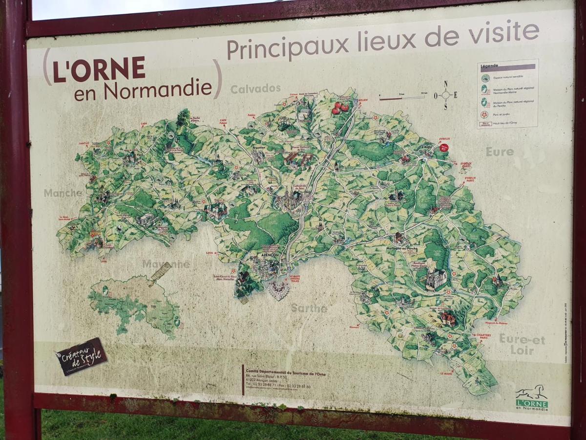 Au Petit Paradis Sainte-Gauburge-Sainte-Colombe Dış mekan fotoğraf