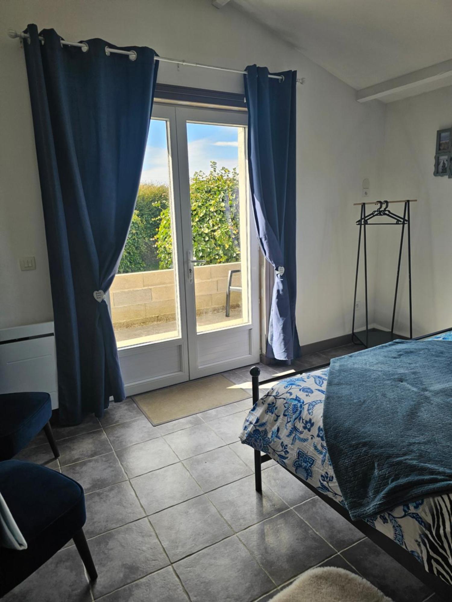 Au Petit Paradis Sainte-Gauburge-Sainte-Colombe Dış mekan fotoğraf